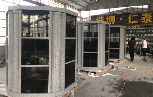 The columbaria produced by Haobo Stone is ready for shipment to the United States.